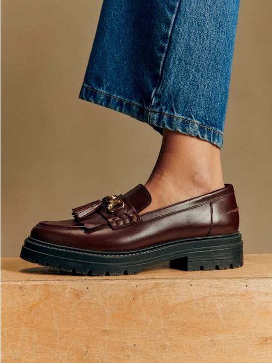 Sezane Shoes - Sezane Brown Leather Tassel Loafers with Black Lug Sole